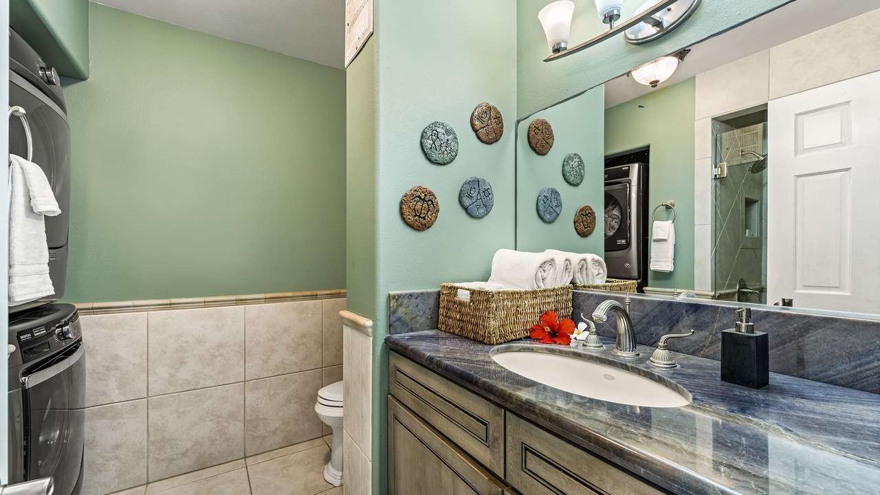 Photo of Bathroom in Kahaluu Bay