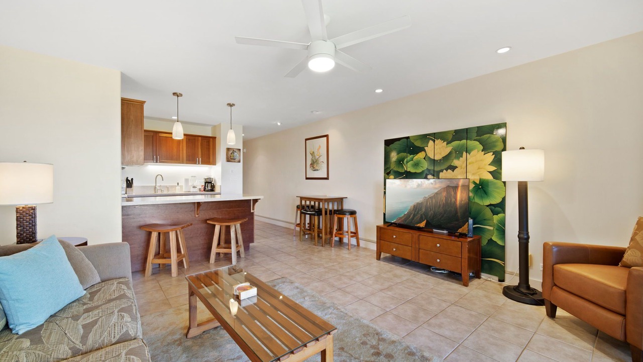 Photo of Livingroom in Wailua