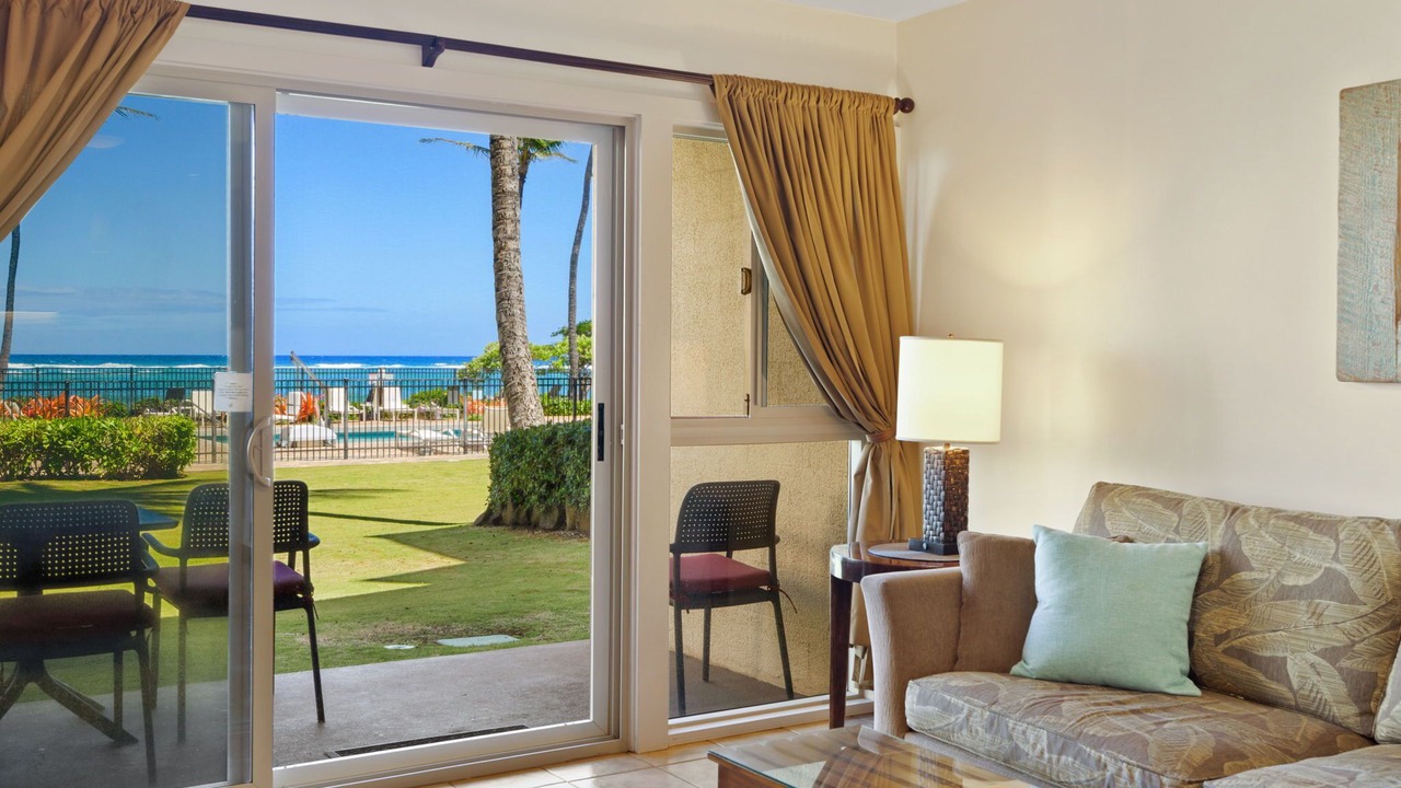 Photo of Livingroom in Wailua
