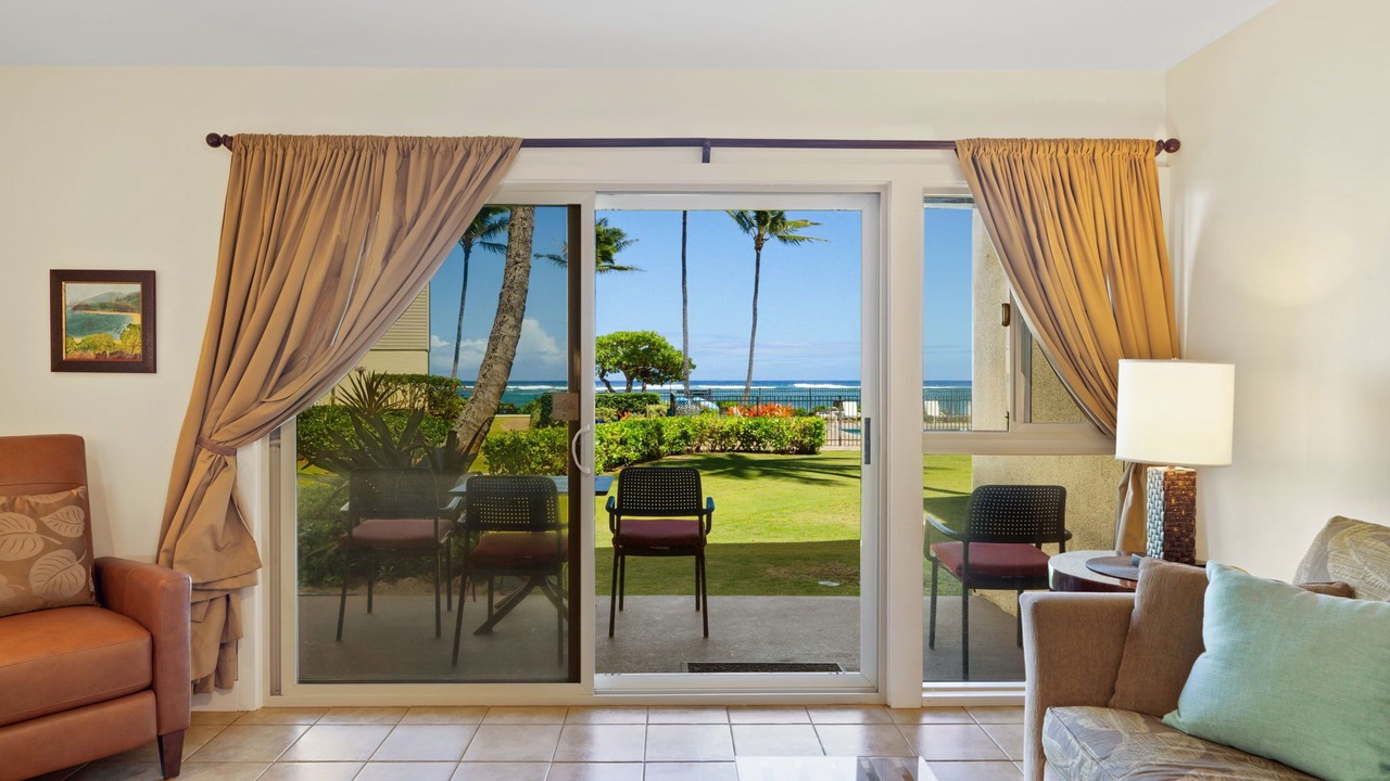 Photo of Livingroom in Wailua