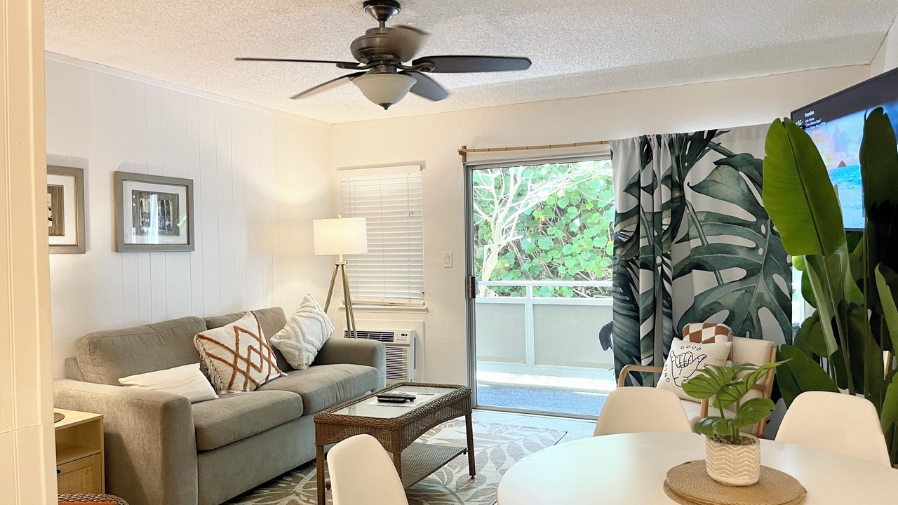 Photo of Livingroom in Wailua