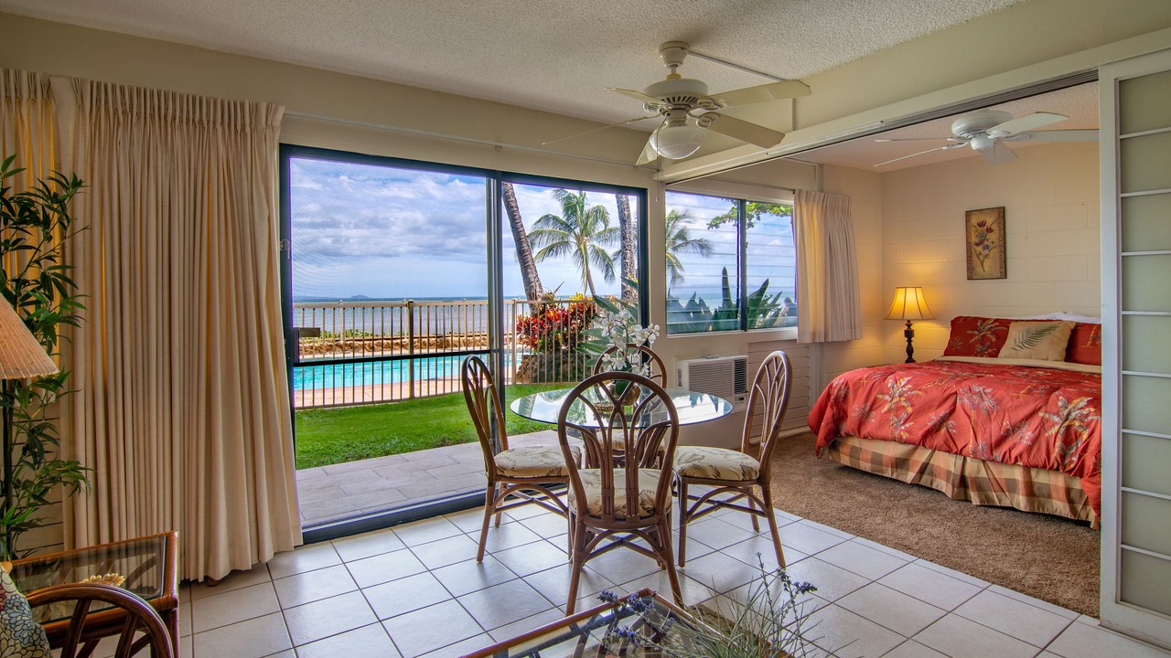 Photo of Bedroom in Maalaea