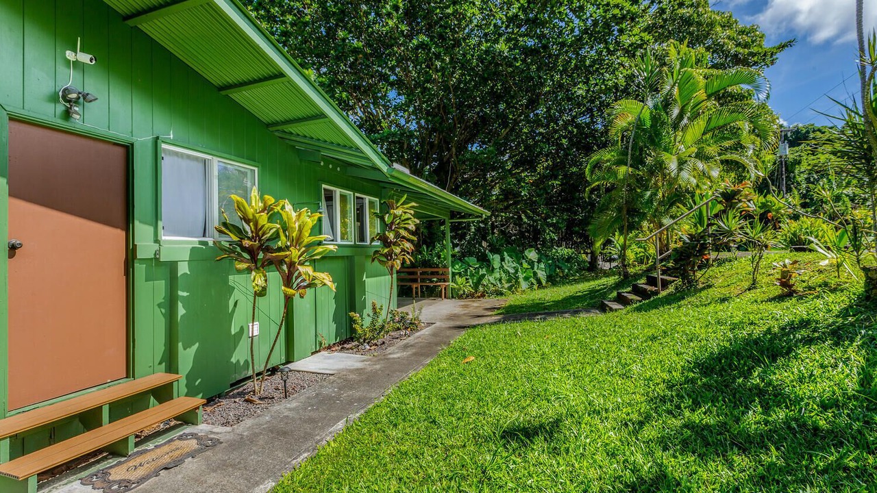 Photo of Outdoor in Keaukaha