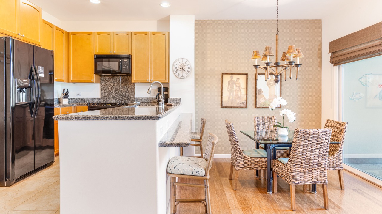 Photo of Kitchen in Waikoloa