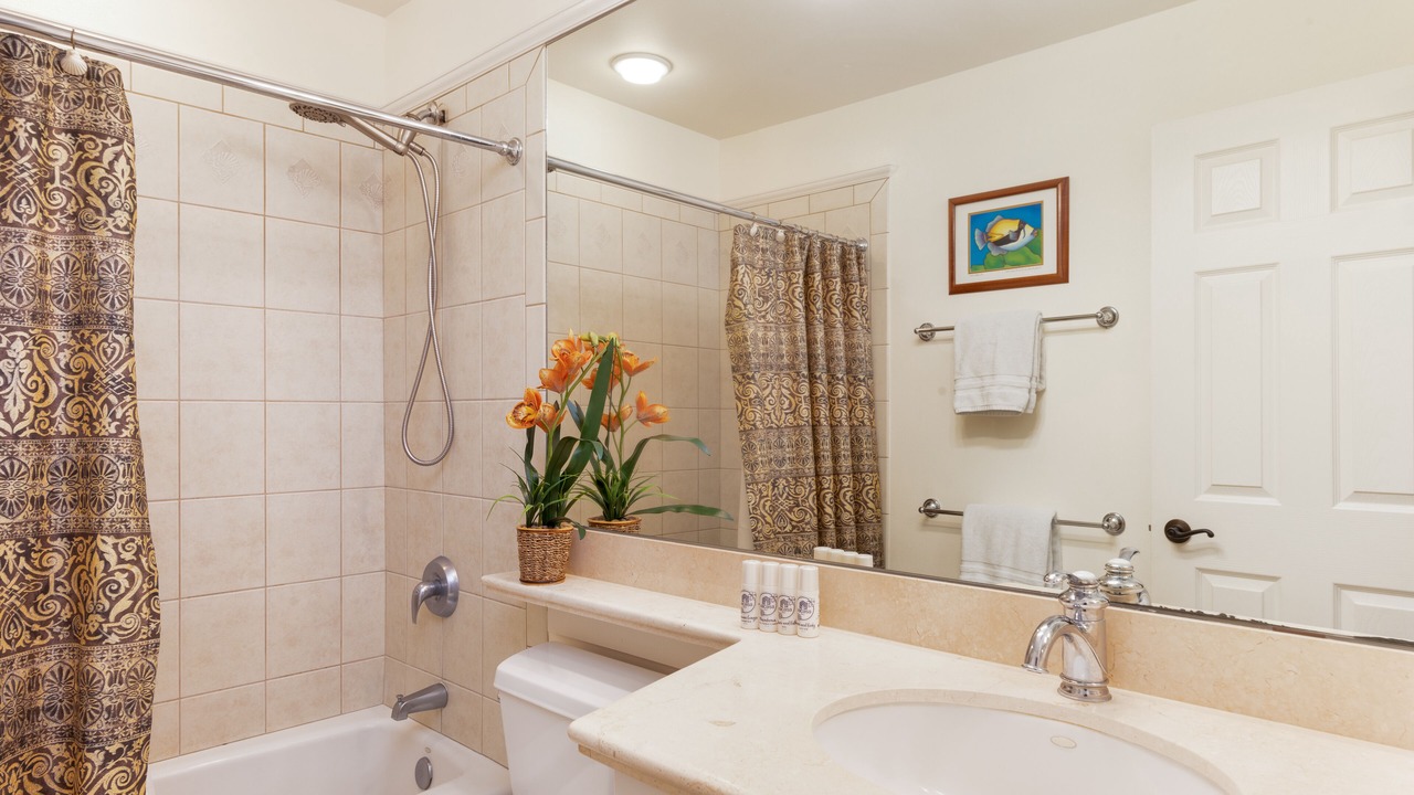 Photo of Bathroom in Waikoloa