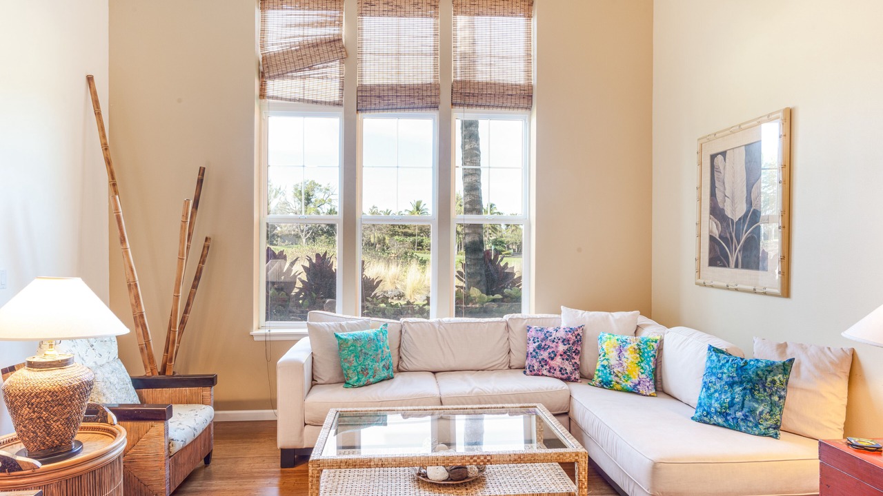 Photo of Livingroom in Waikoloa