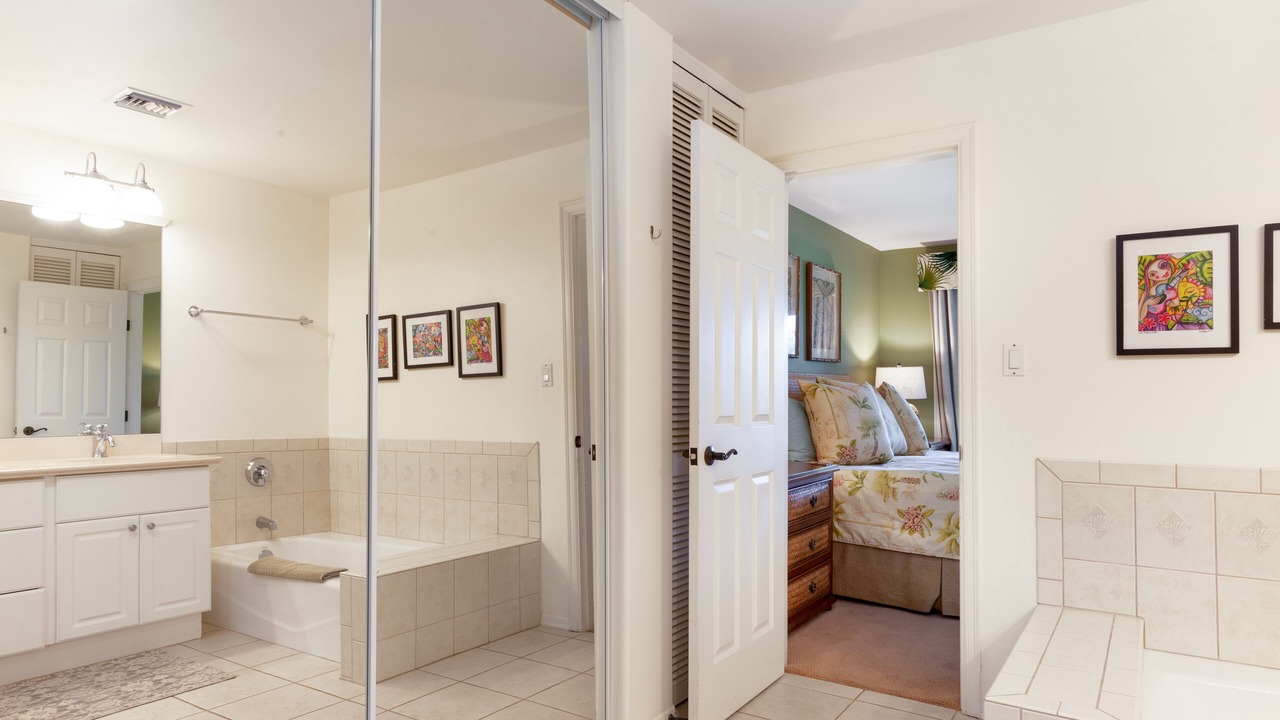 Photo of Bathroom in Waikoloa