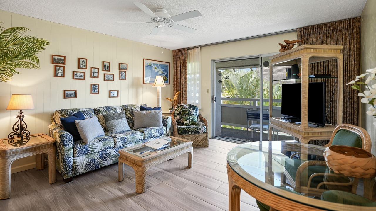 Photo of Livingroom in Wailua
