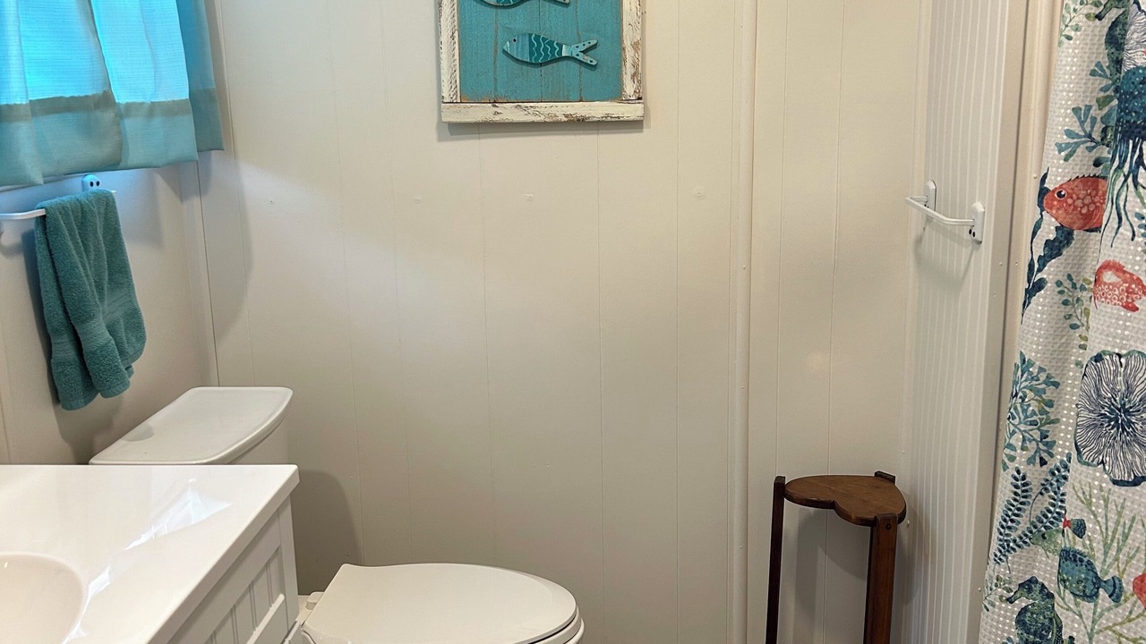 Photo of Bathroom in Garden City