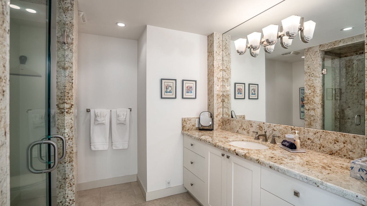 Photo of Bathroom in Kihei