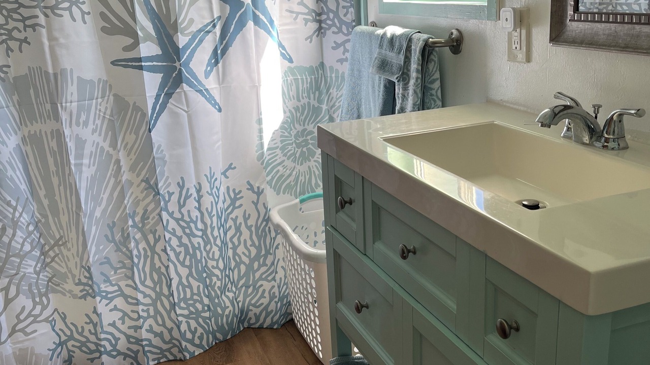 Photo of Bathroom in Keaau