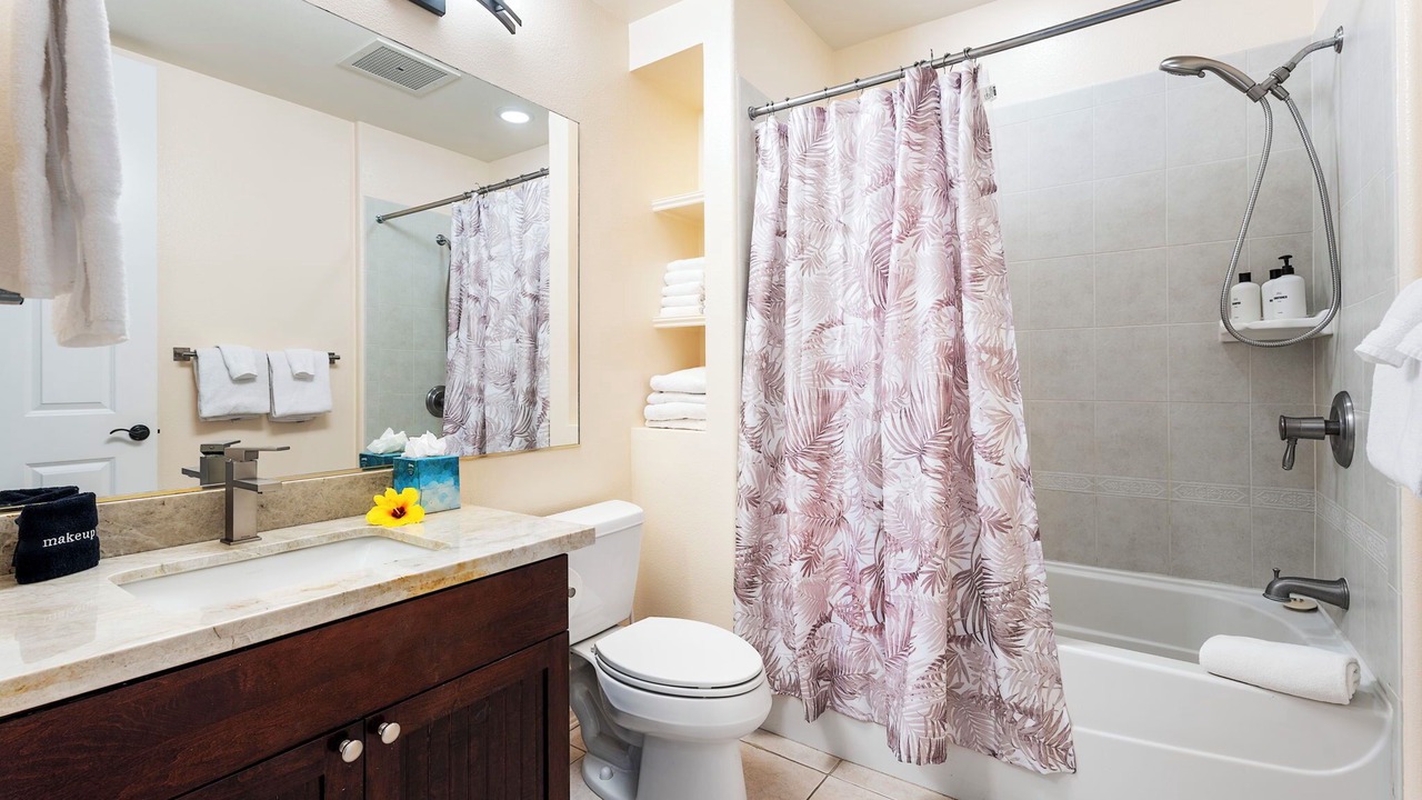 Photo of Bathroom in Waikoloa