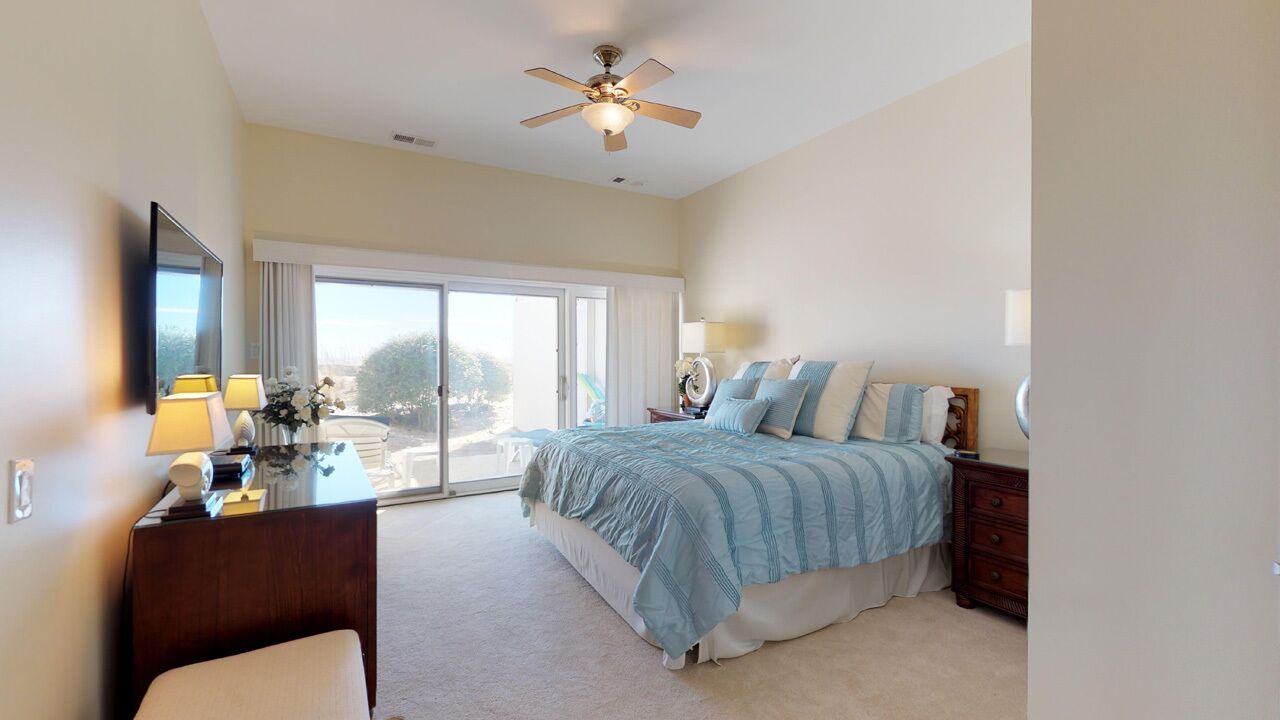 Photo of Bedroom in Palmetto Dunes