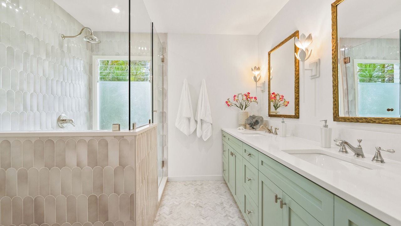 Photo of Bathroom in Kalama Tract