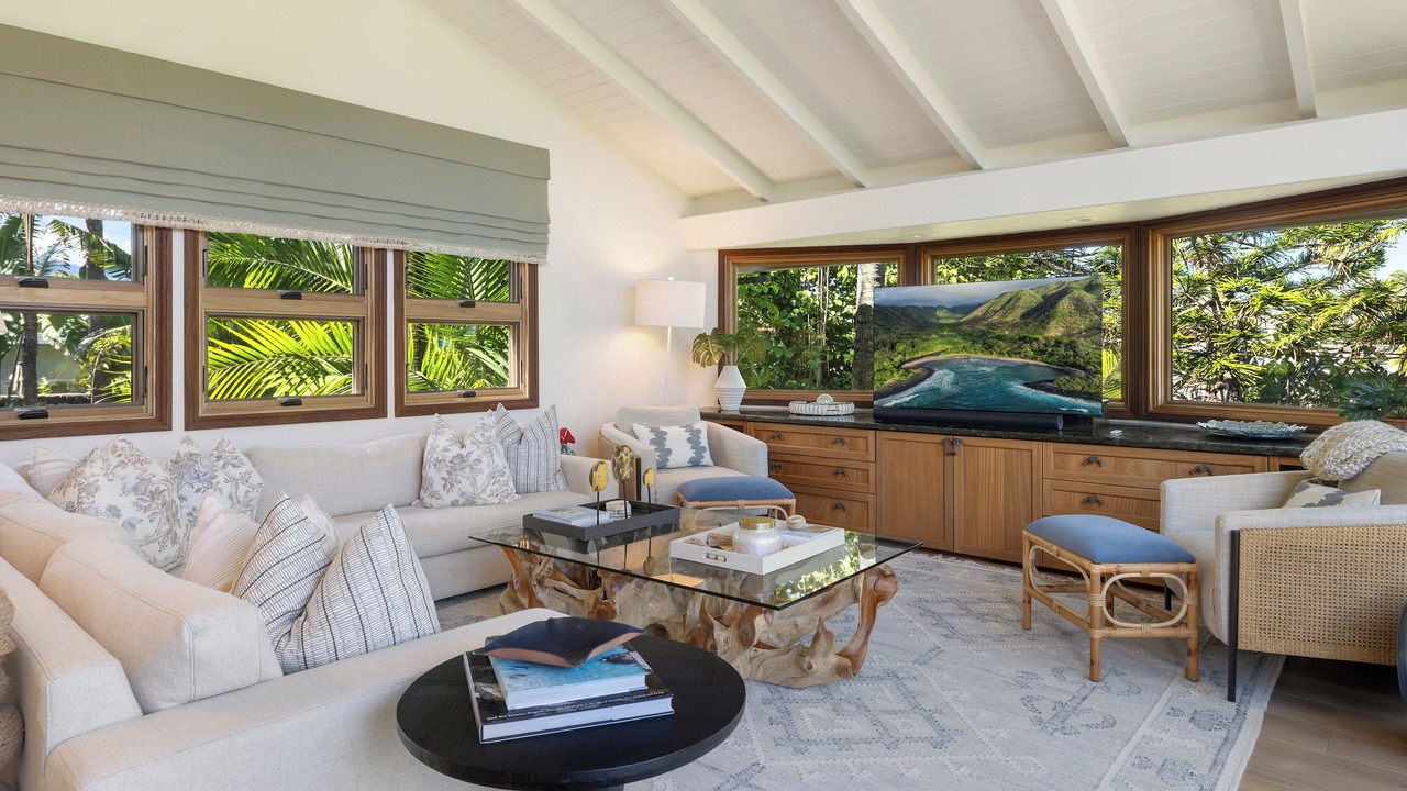 Photo of Livingroom in Kalama Tract