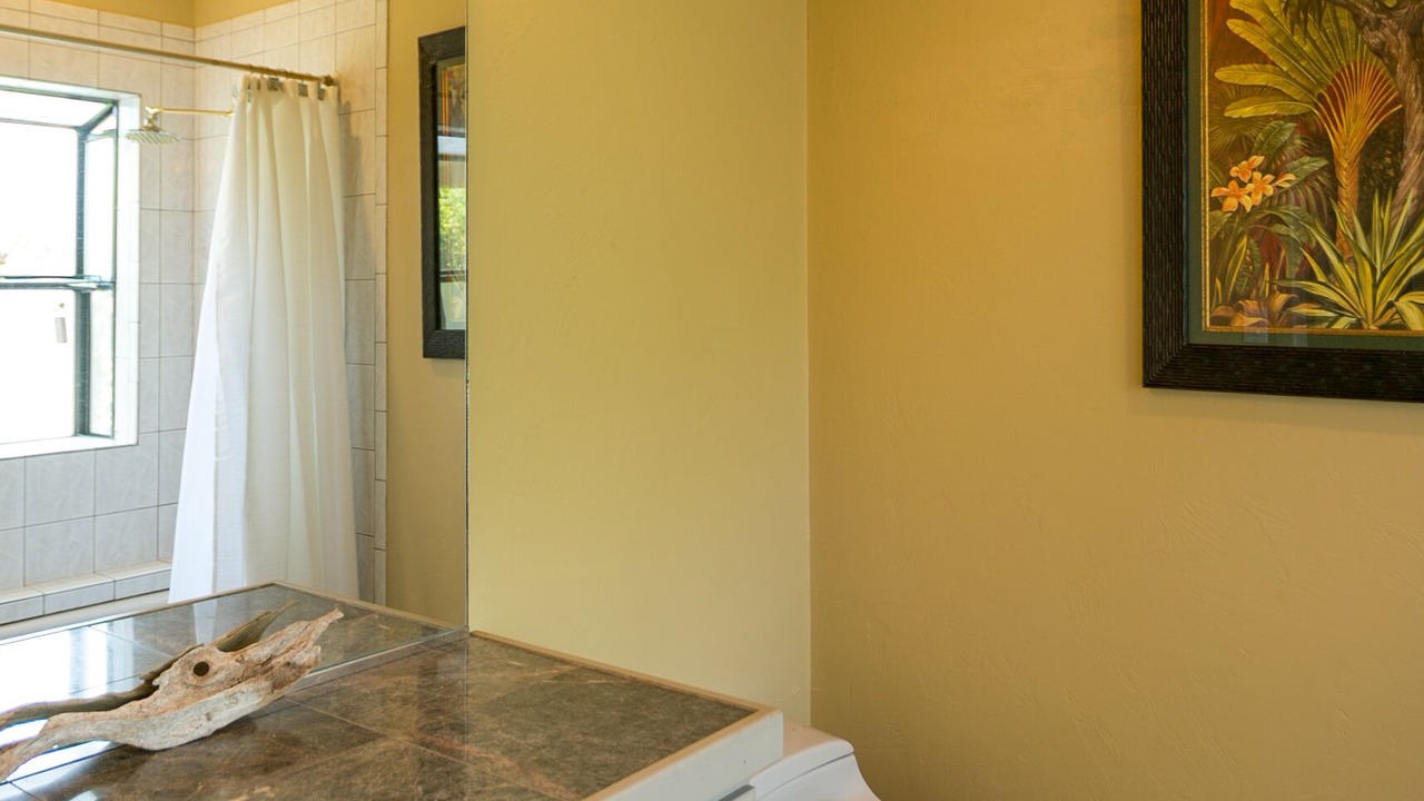 Photo of Bedroom in Kula