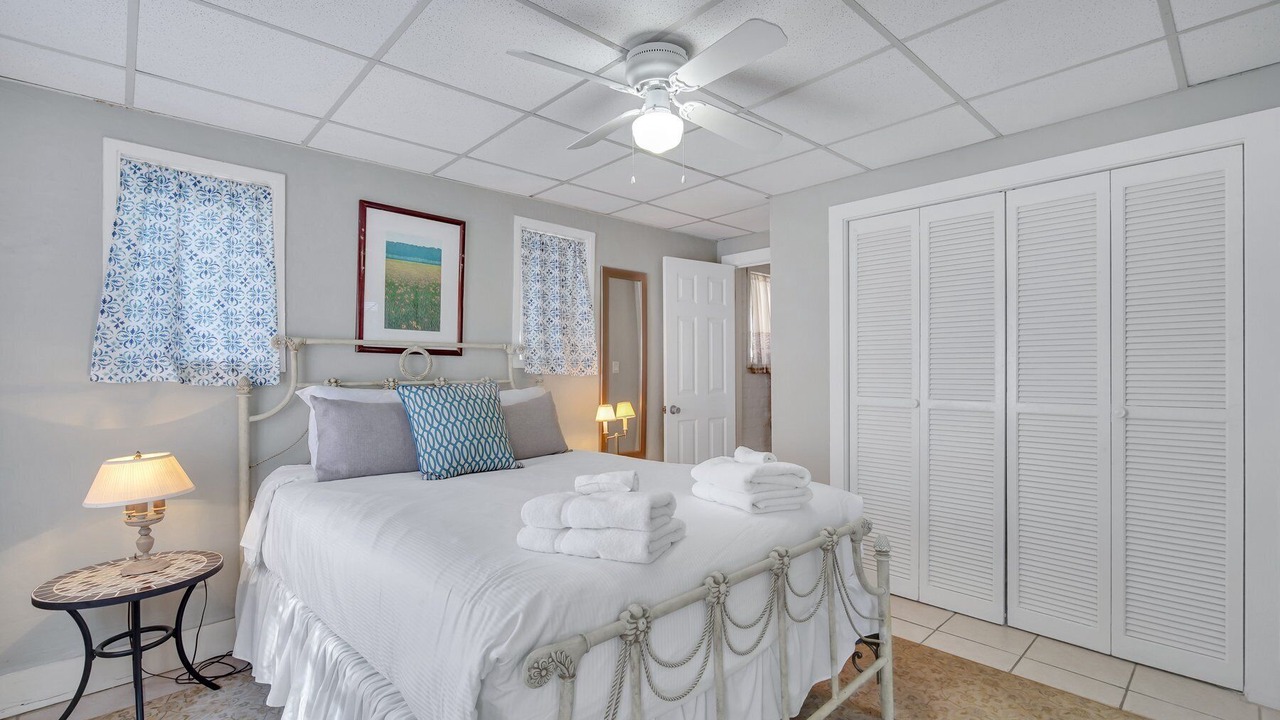 Photo of Bedroom in Historic Downtown Savannah