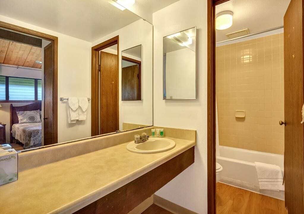 Photo of Bathroom in Kaunakakai