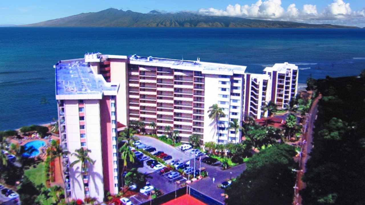 Photo of Others in Kahana