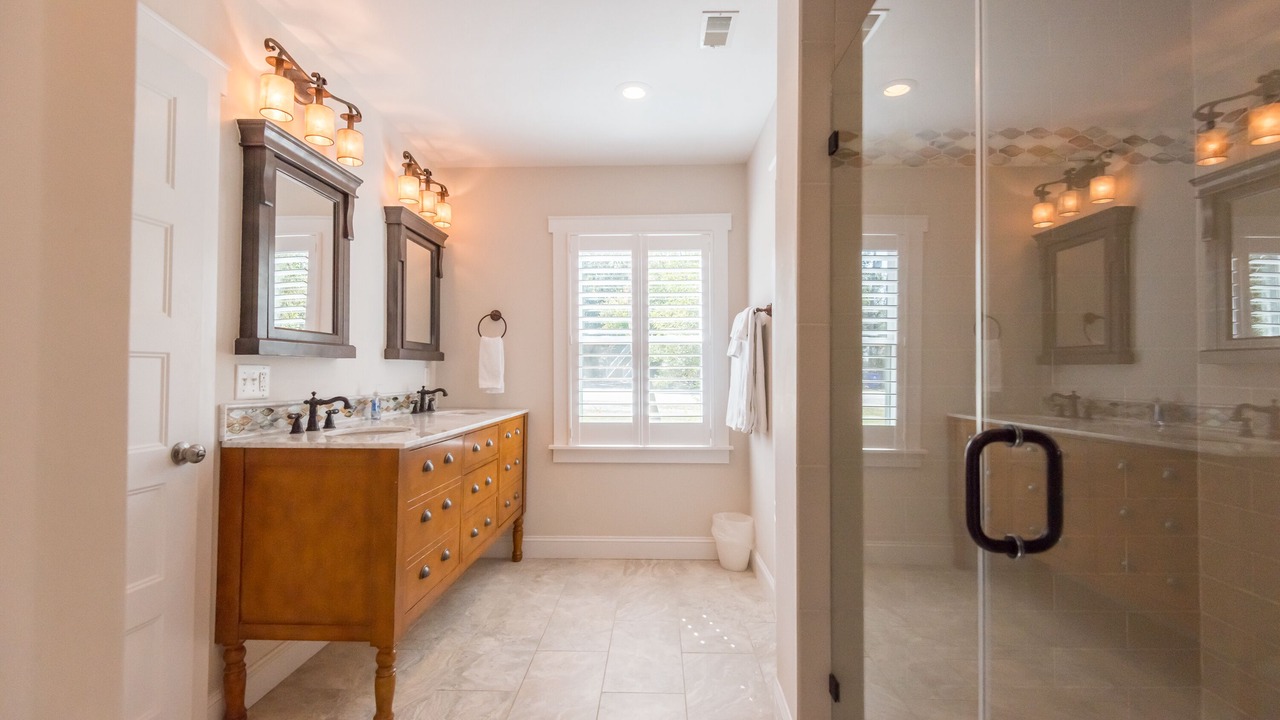 Photo of Bathroom in Isle of Palms