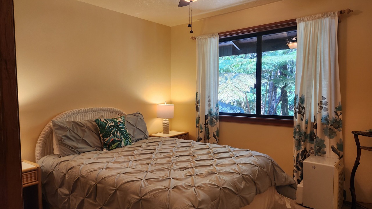 Photo of Bedroom in Volcano