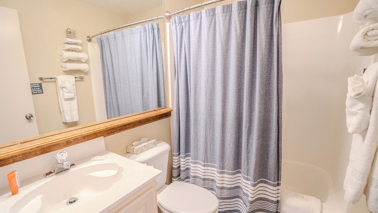 Photo of Bathroom in Lakeway