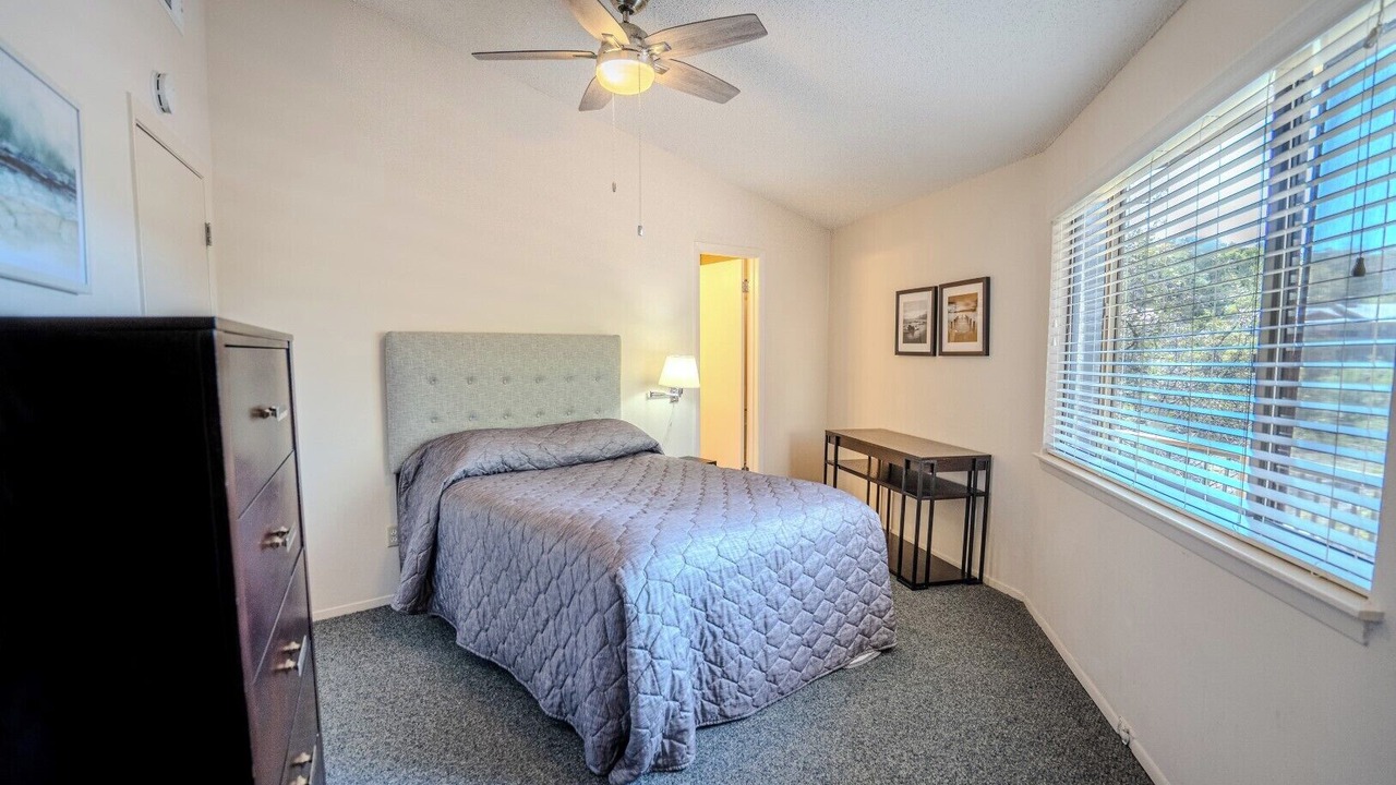 Photo of Bedroom in Lakeway