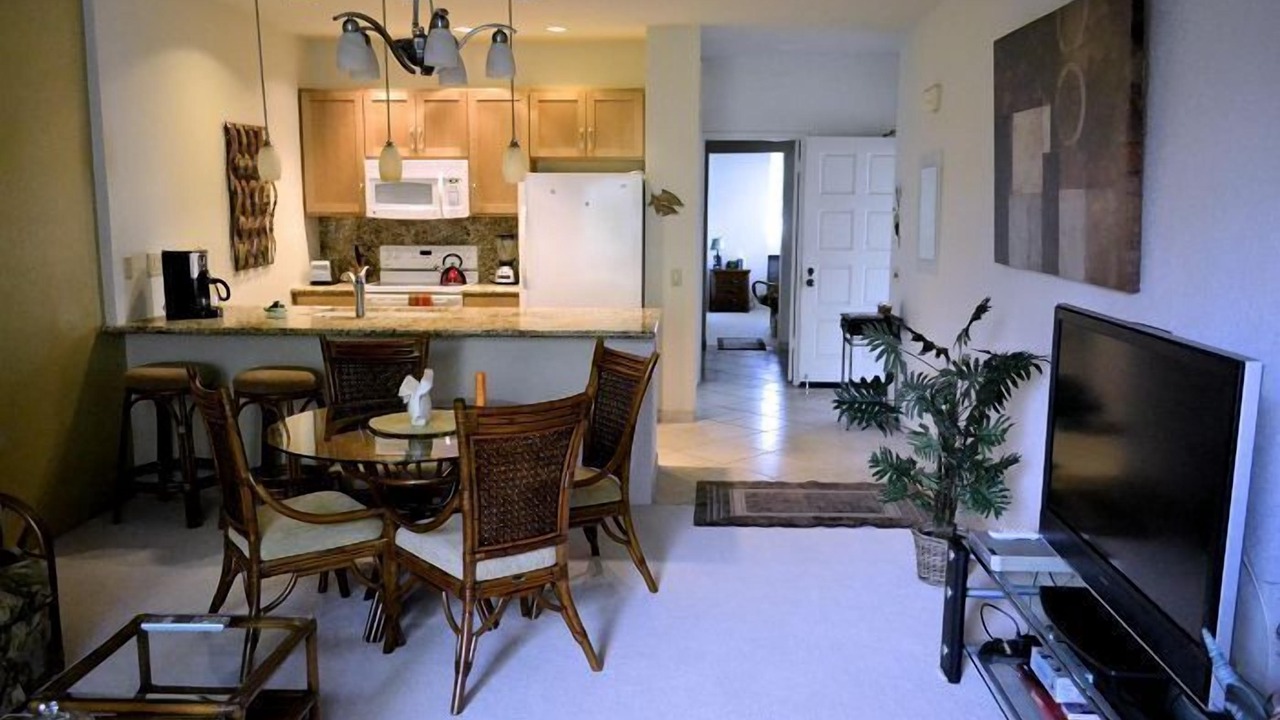 Photo of Bedroom in Wailea