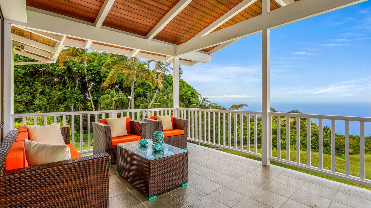 Photo of Patio Balcony in Opihihale