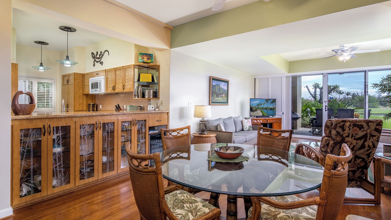 Photo of Livingroom in Waikoloa