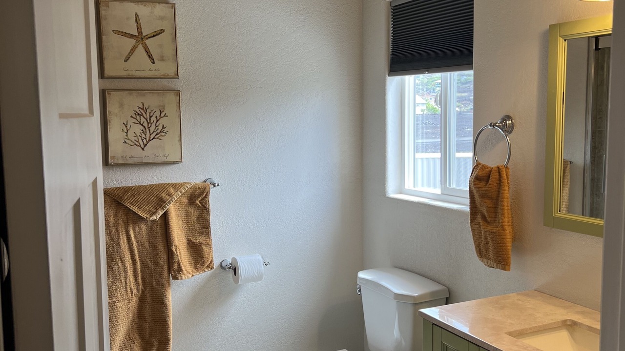 Photo of Bathroom in Captain Cook