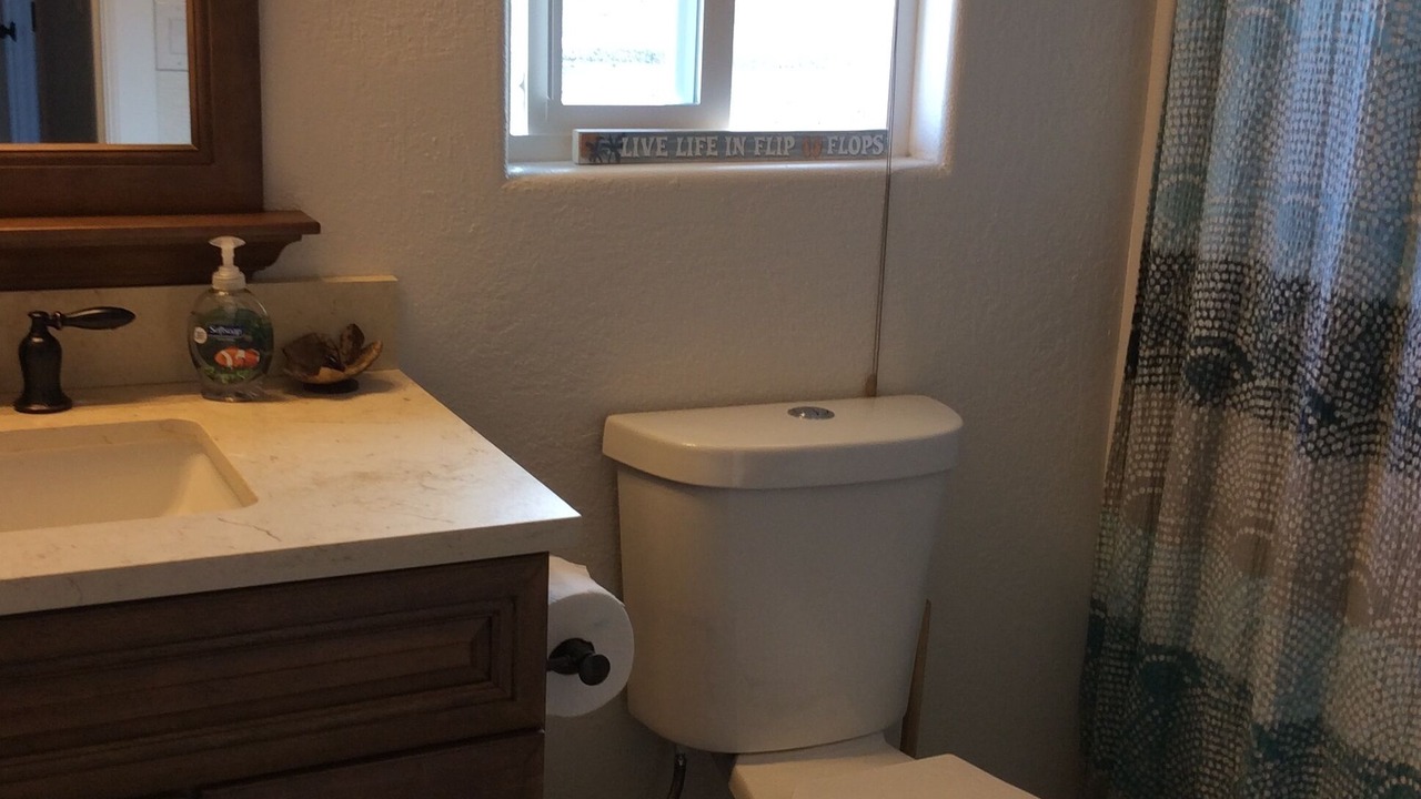 Photo of Bathroom in Captain Cook