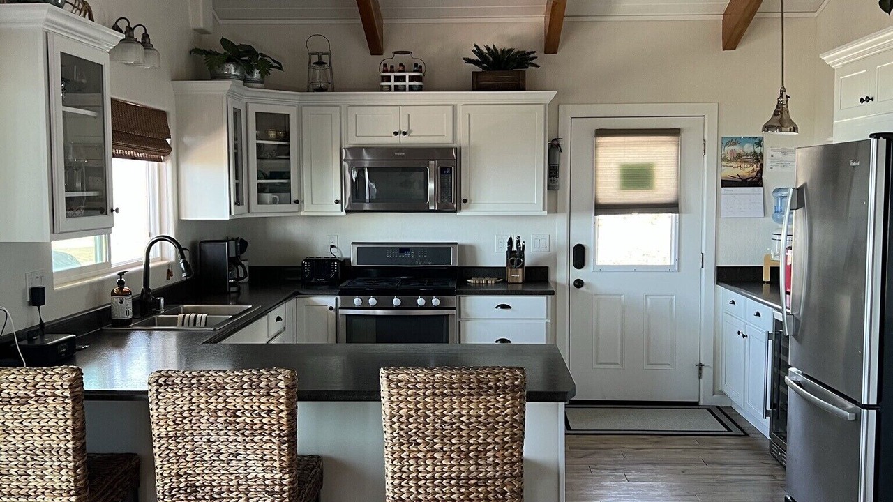 Photo of Kitchen in Captain Cook