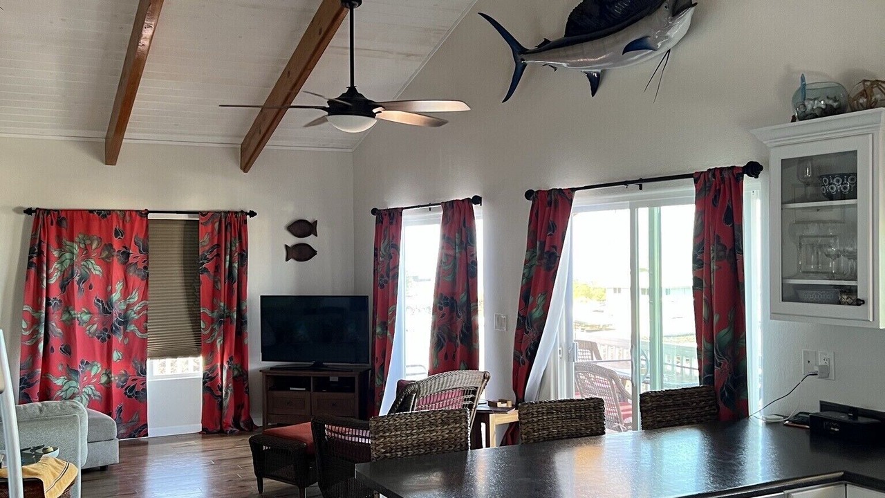 Photo of Livingroom in Captain Cook