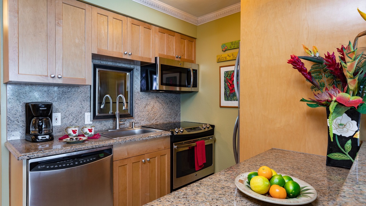 Photo of Kitchen in Historic Lahaina Front Street