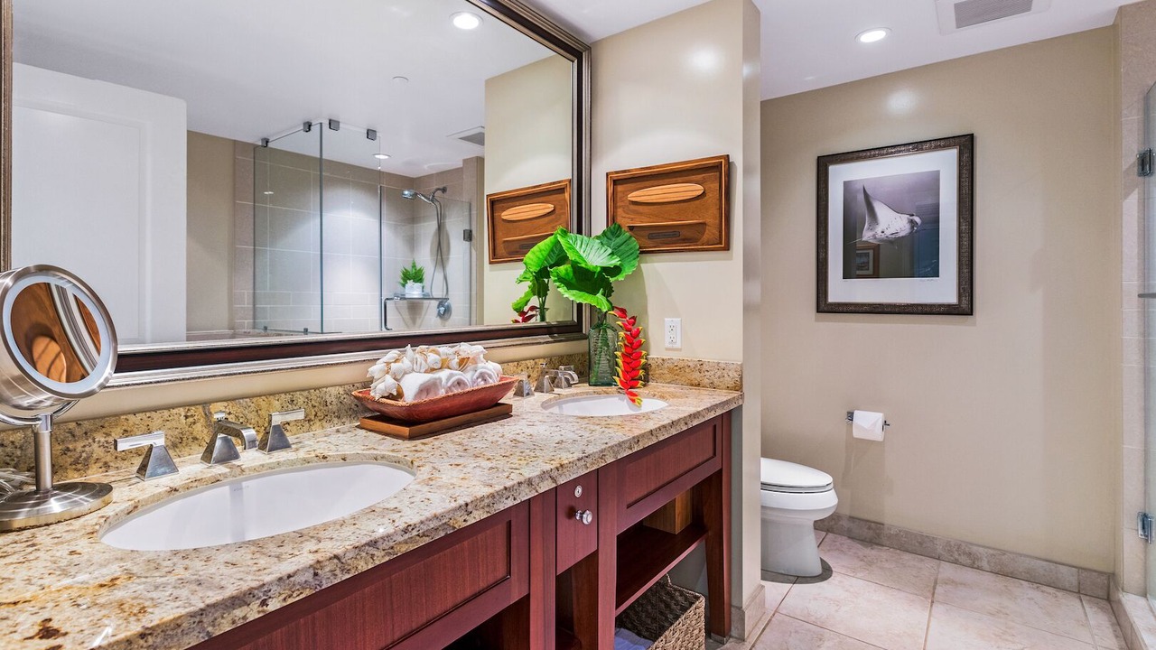 Photo of Bathroom in Honokowai