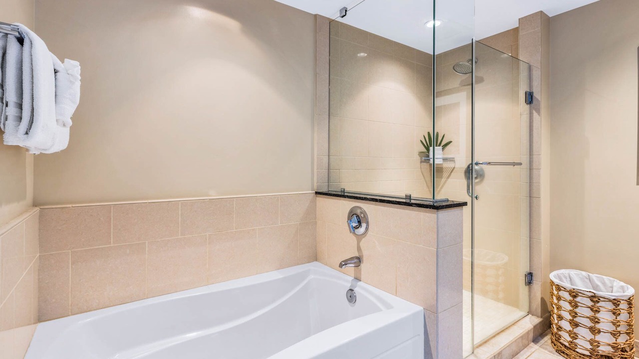Photo of Bathroom in Honokowai