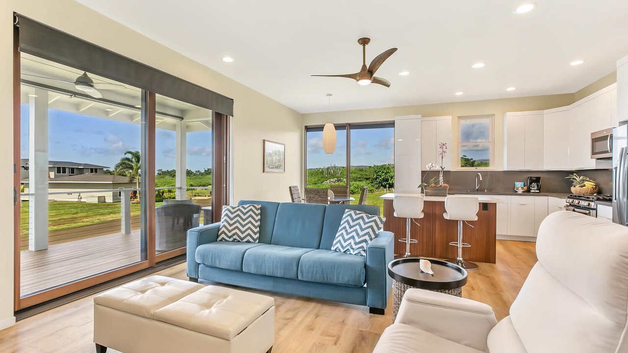 Photo of Livingroom in Poipu