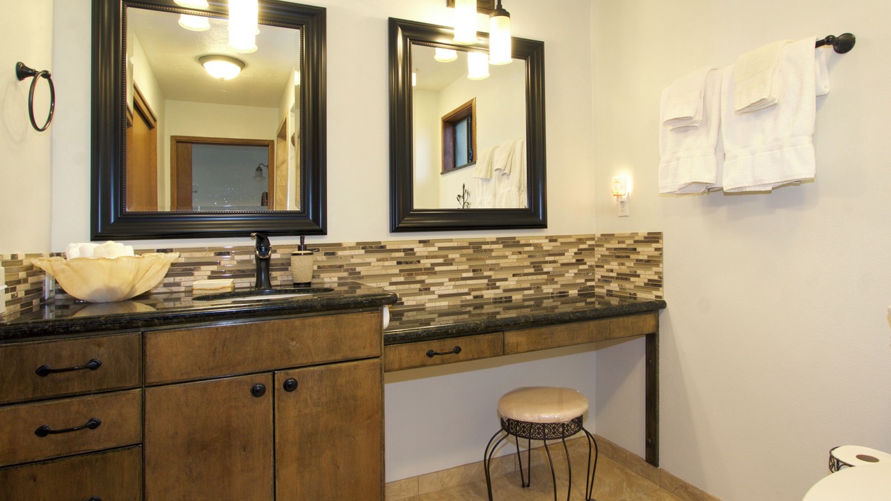Photo of Bathroom in Makawao