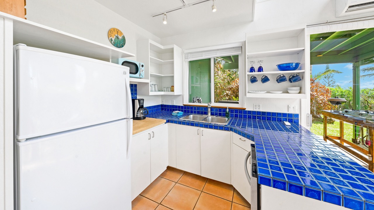Photo of Kitchen in Haiku