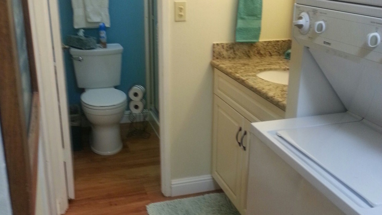 Photo of Bathroom in Punaluu