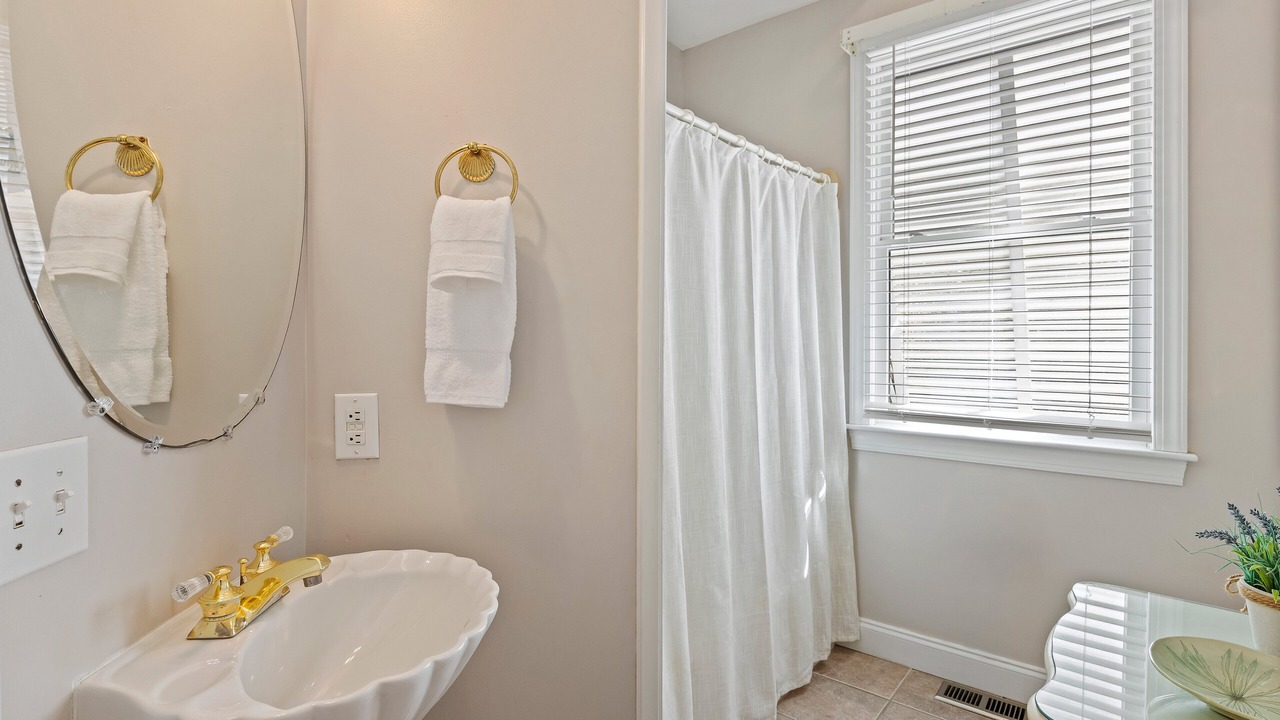 Photo of Bathroom in Ocean Point