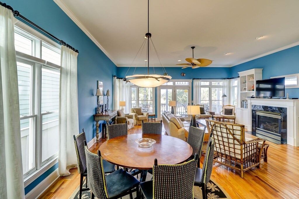 Photo of Livingroom in Ocean Point