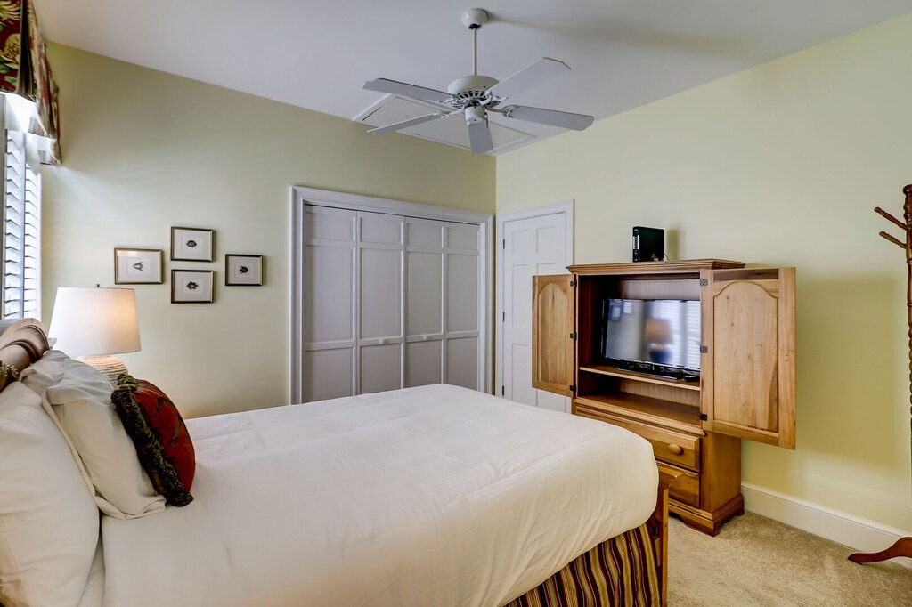 Photo of Bedroom in Ocean Point