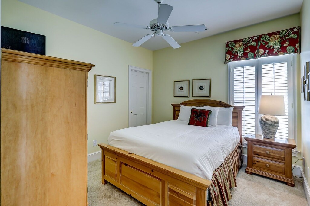 Photo of Bedroom in Ocean Point
