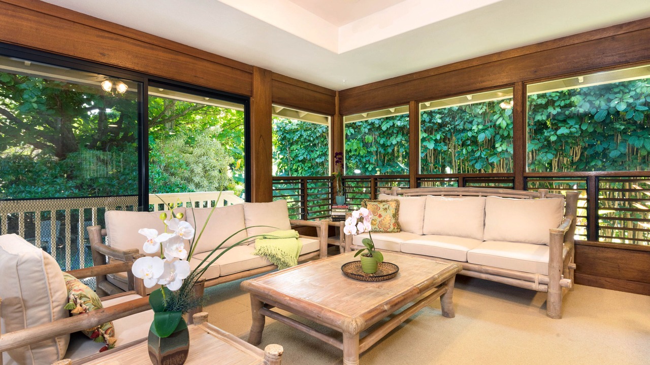 Photo of Livingroom in Kilauea