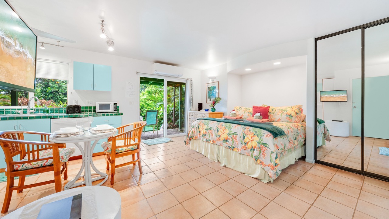 Photo of Bedroom in Haiku