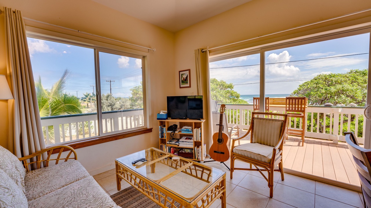Photo of Livingroom in Waihee-Waiehu