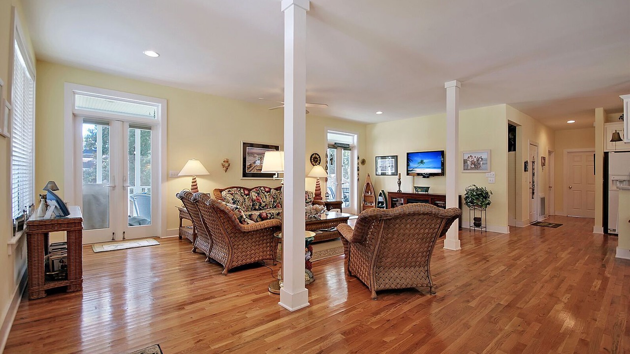 Photo of Livingroom in Isle of Palms