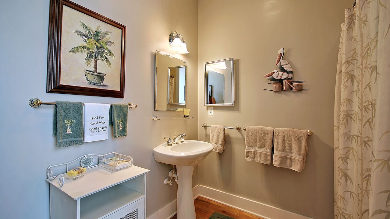 Photo of Bathroom in Isle of Palms